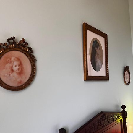 Chateau De Rousson ภายนอก รูปภาพ