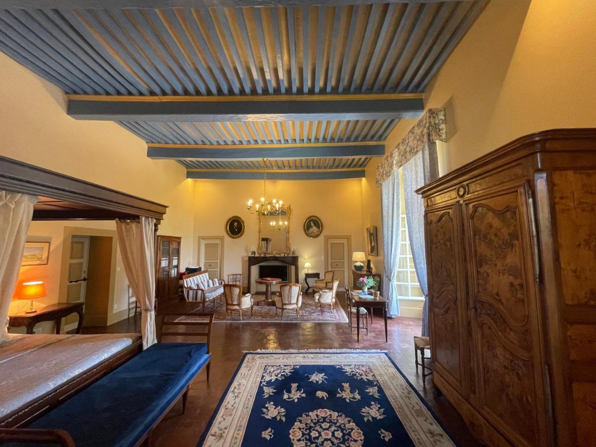 Chateau De Rousson ภายนอก รูปภาพ