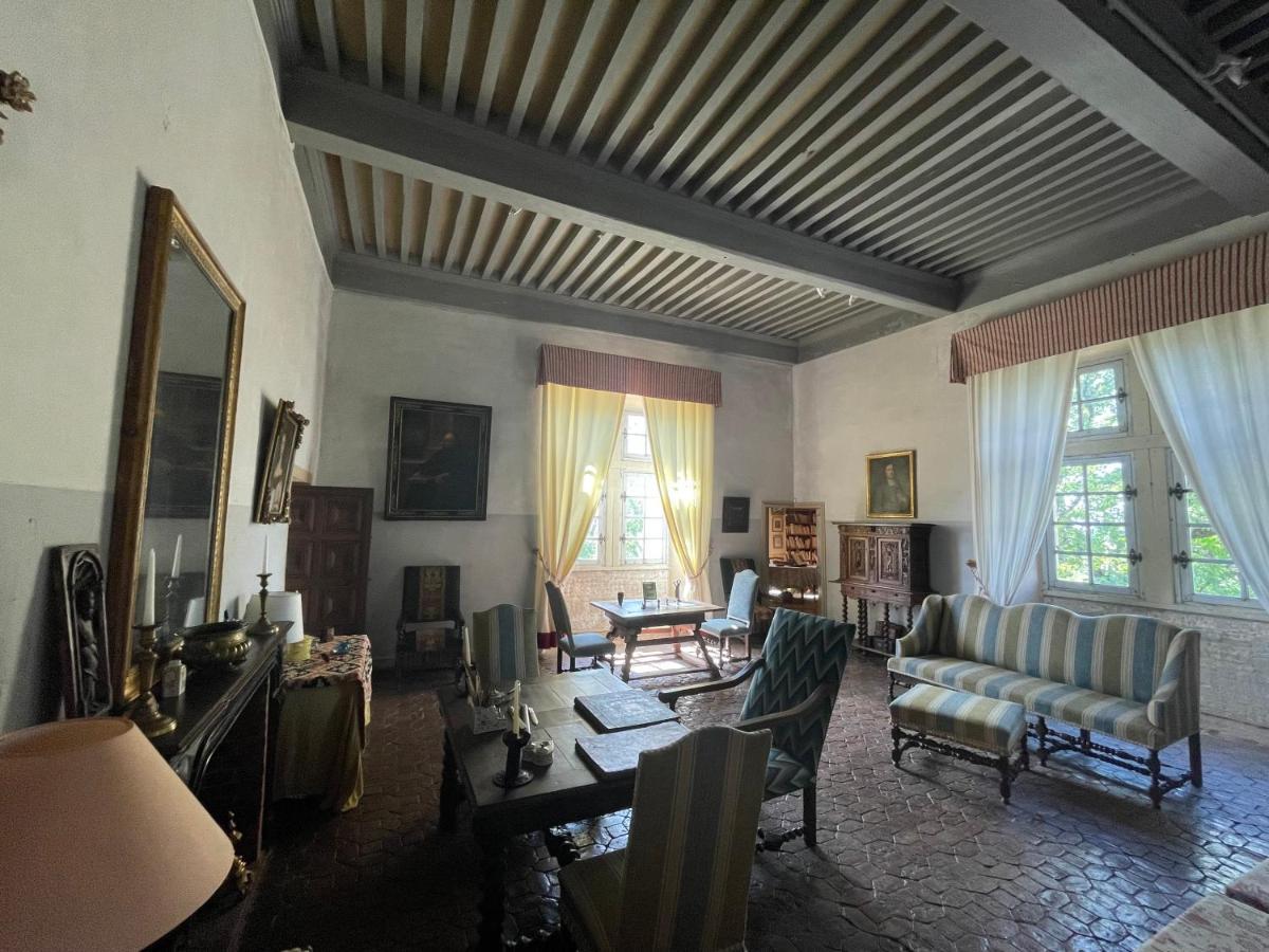 Chateau De Rousson ภายนอก รูปภาพ