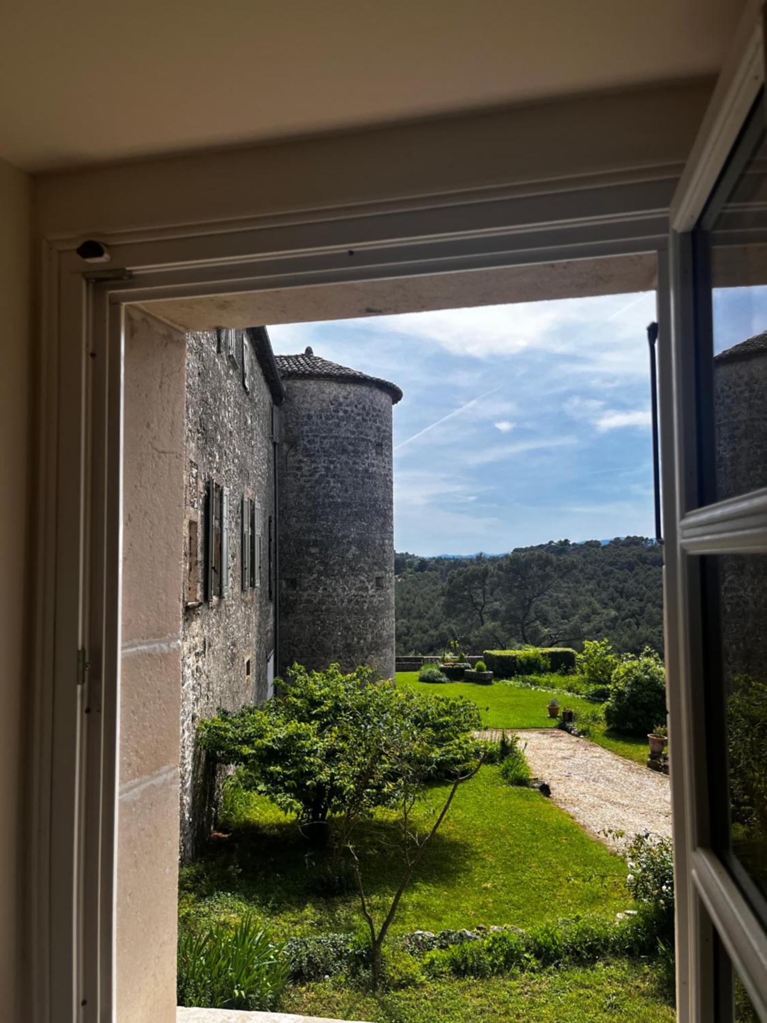 Chateau De Rousson ภายนอก รูปภาพ